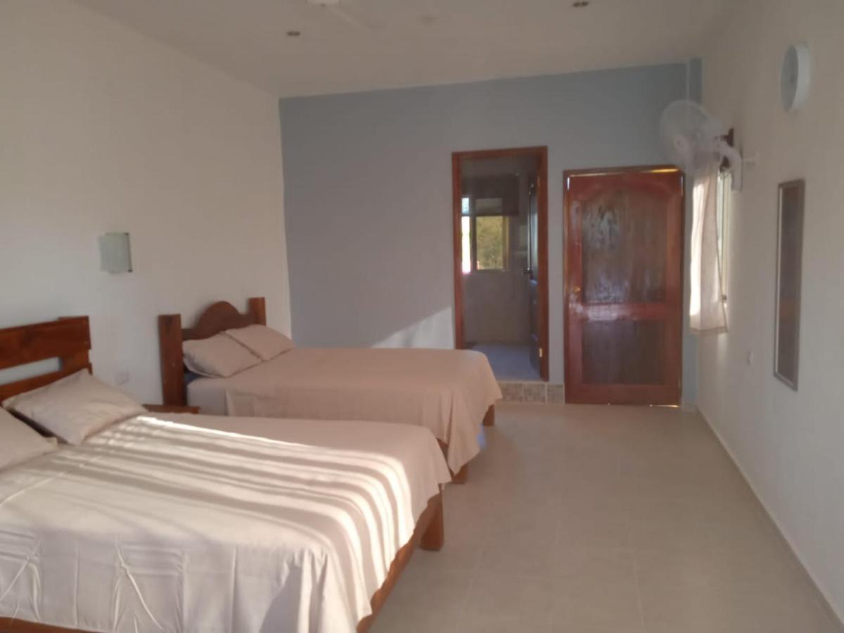ואיאדוליד Ecohotel Shalom מראה חיצוני תמונה
