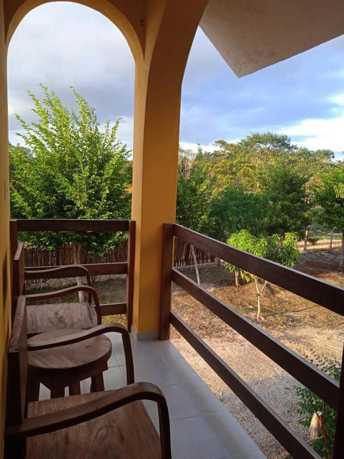 ואיאדוליד Ecohotel Shalom מראה חיצוני תמונה